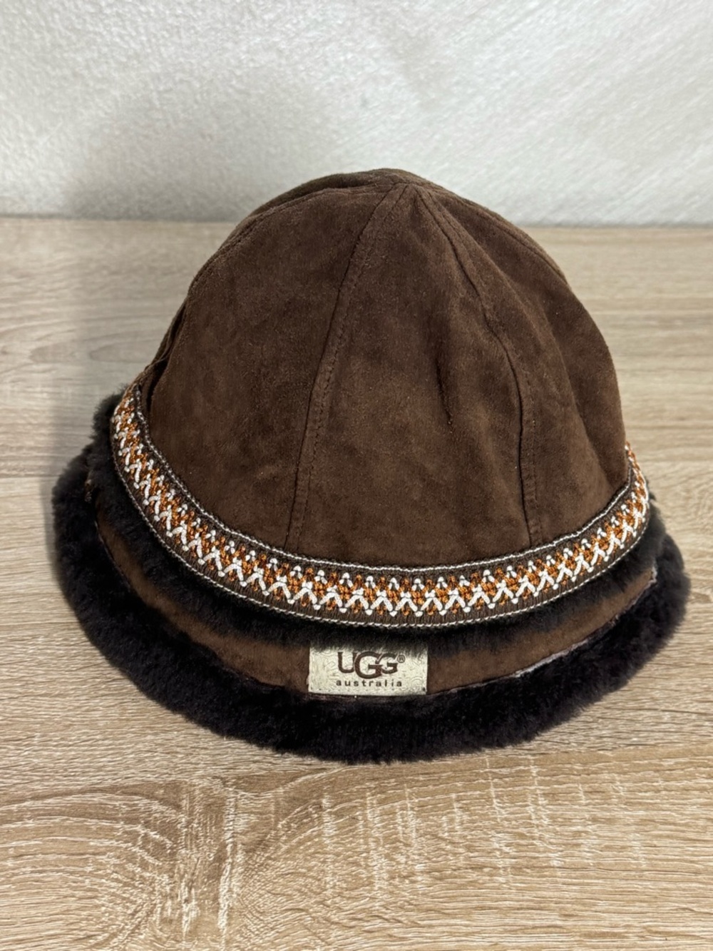 UGG Australia Tasman Suede
Shearling Bucket Hat Chocolate Brown One Size